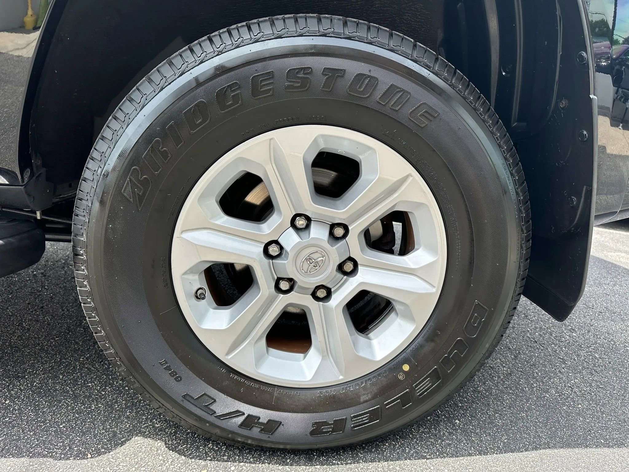 Used 2016 Toyota 4Runner SR5 image 32