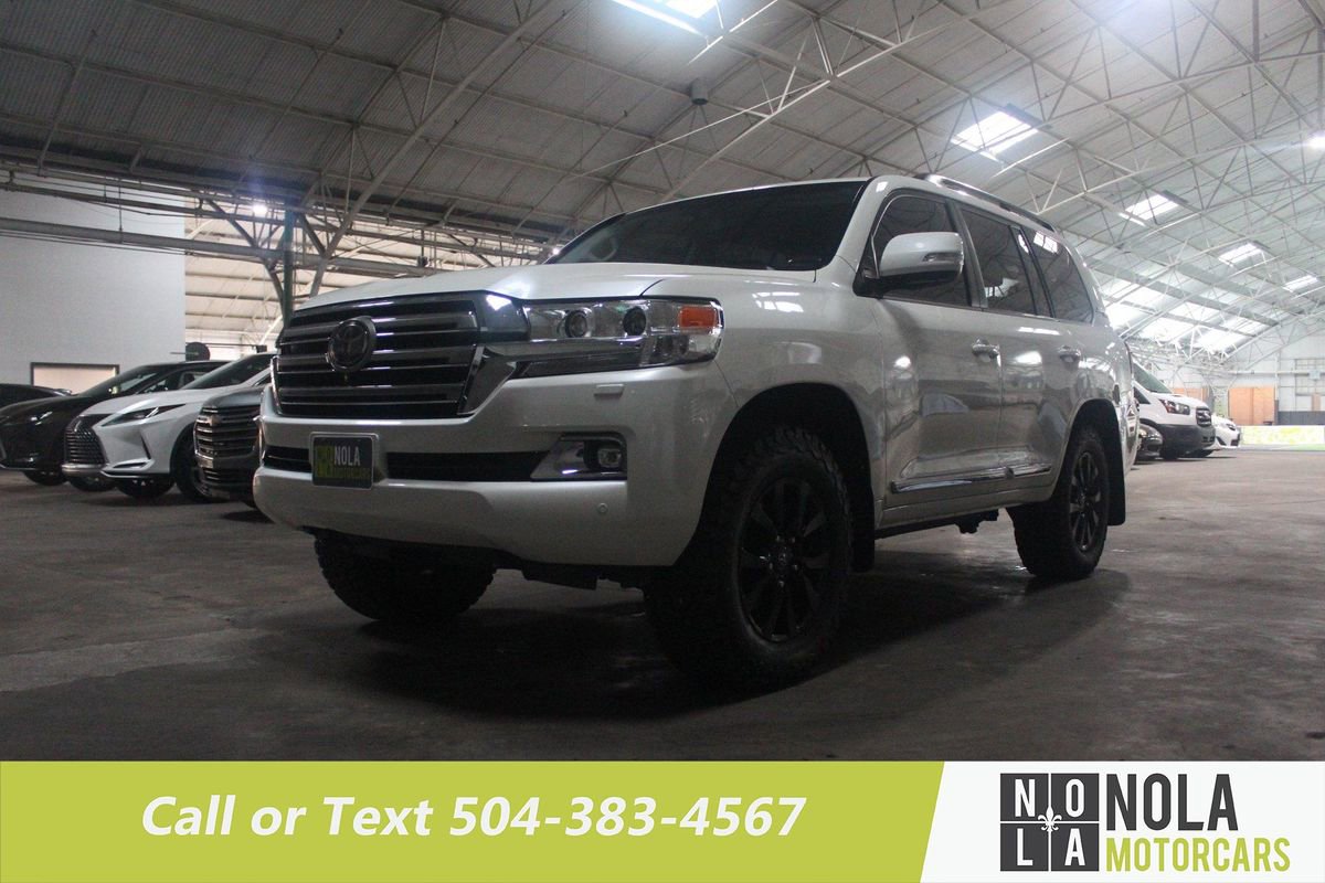Used 2019 Toyota Land Cruiser image 1