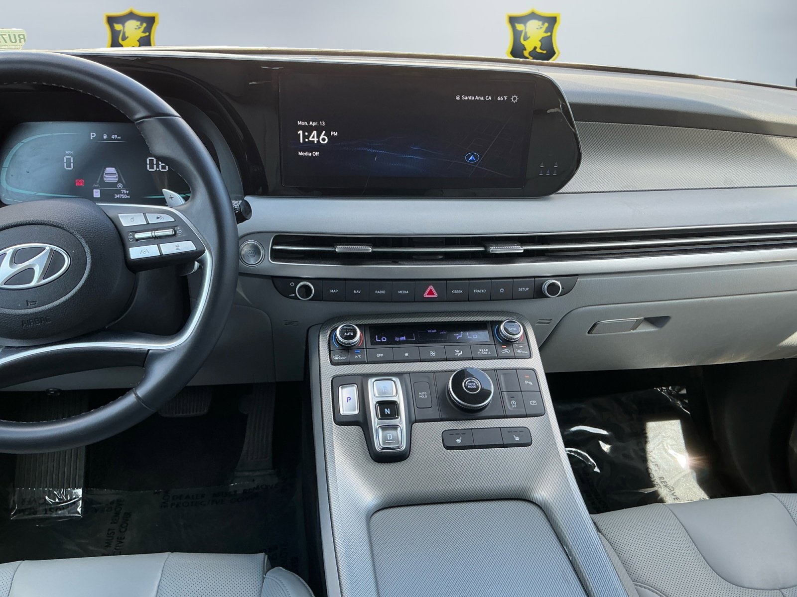 Used 2024 Hyundai Palisade SEL FWD image 13