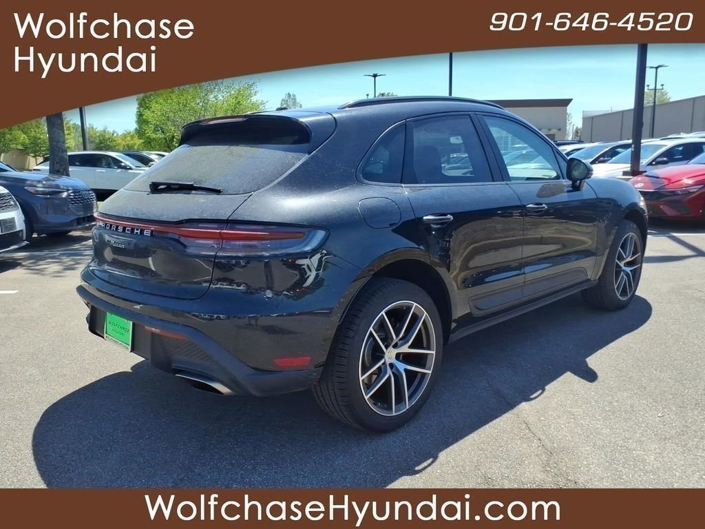 Used 2025 Porsche Macan AWD/4WD image 5
