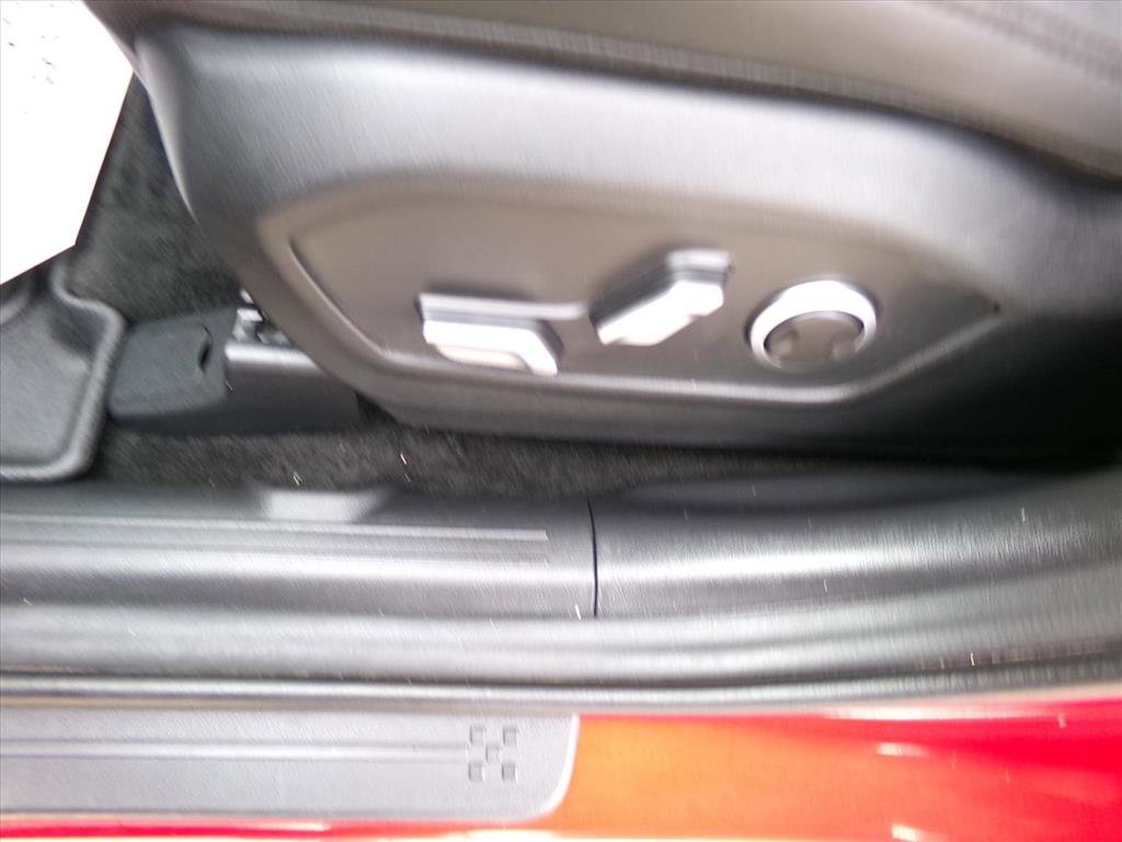 Used 2025 Hyundai Santa Fe SEL image 15