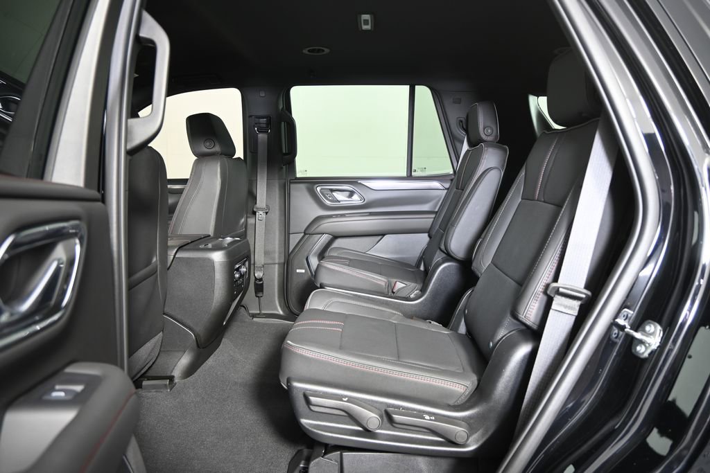 Used 2024 Chevrolet Tahoe RST w/ Luxury Package image 19