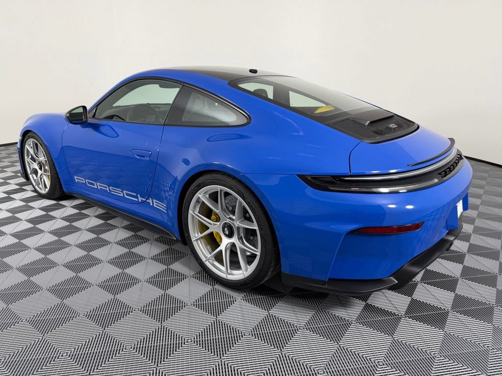 Certified 2026 Porsche 911 GT3 RWD image 3