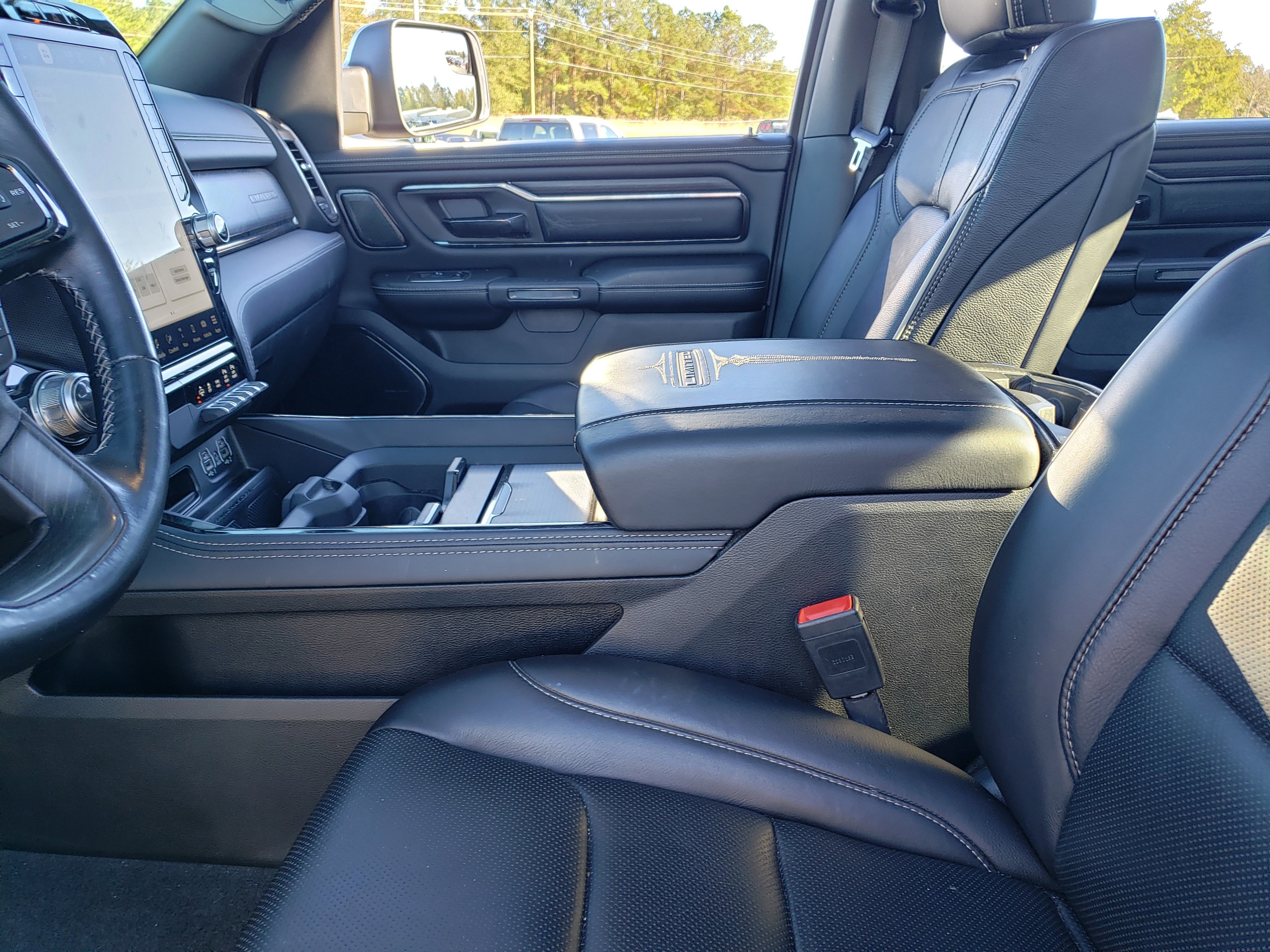 Used 2022 RAM 1500 Limited image 26