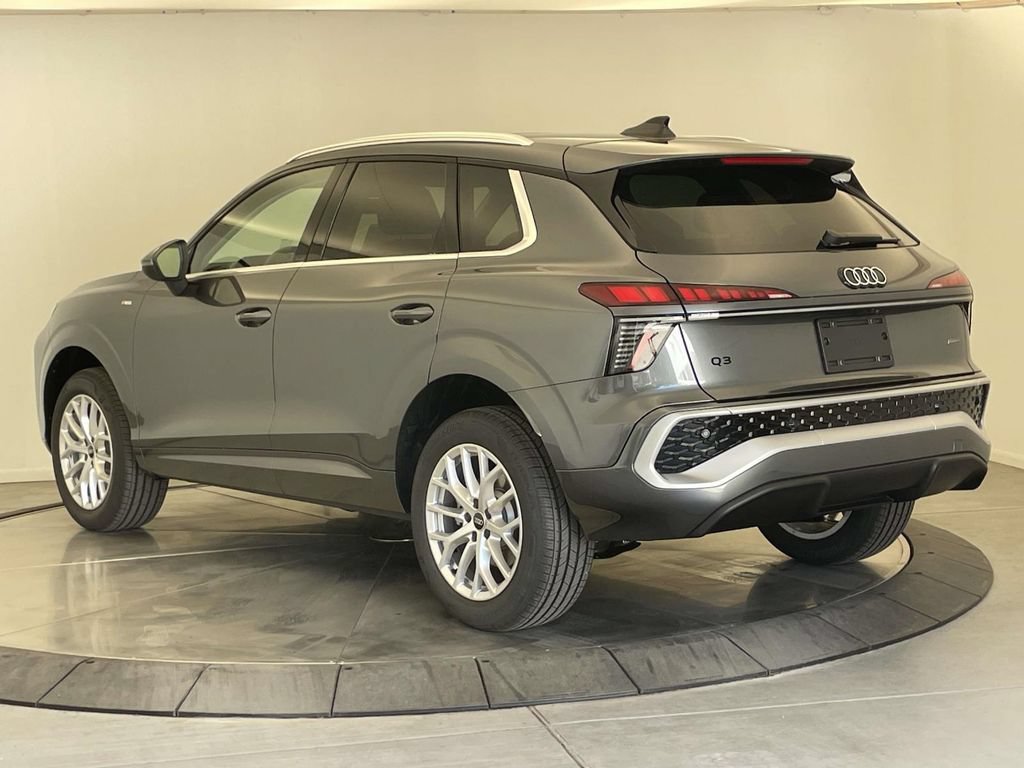 New 2026 Audi Q3 quattro 2.0T AWD/4WD image 3