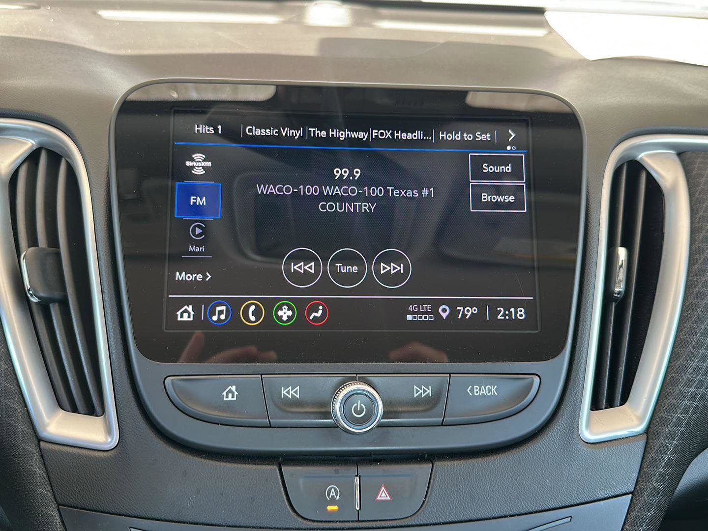 Used 2025 Chevrolet Malibu LT image 26