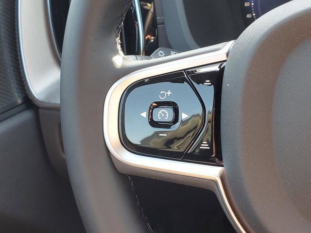 New 2026 Volvo XC60 B5 Ultra w/ Protection Package Premier AWD/4WD image 18