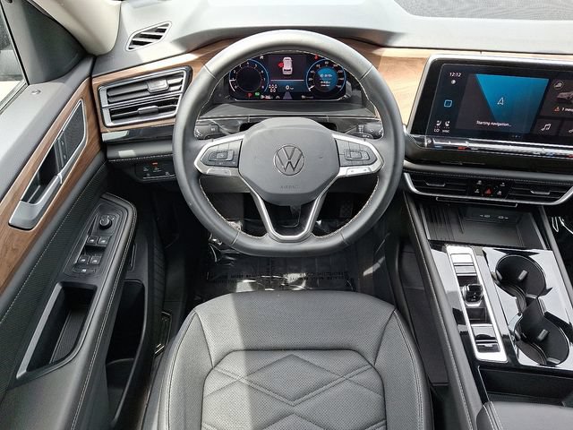 Used 2026 Volkswagen Atlas SE AWD/4WD image 9