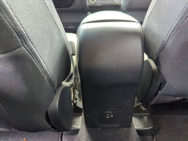 Used 2022 Ford Escape SE FWD image 22