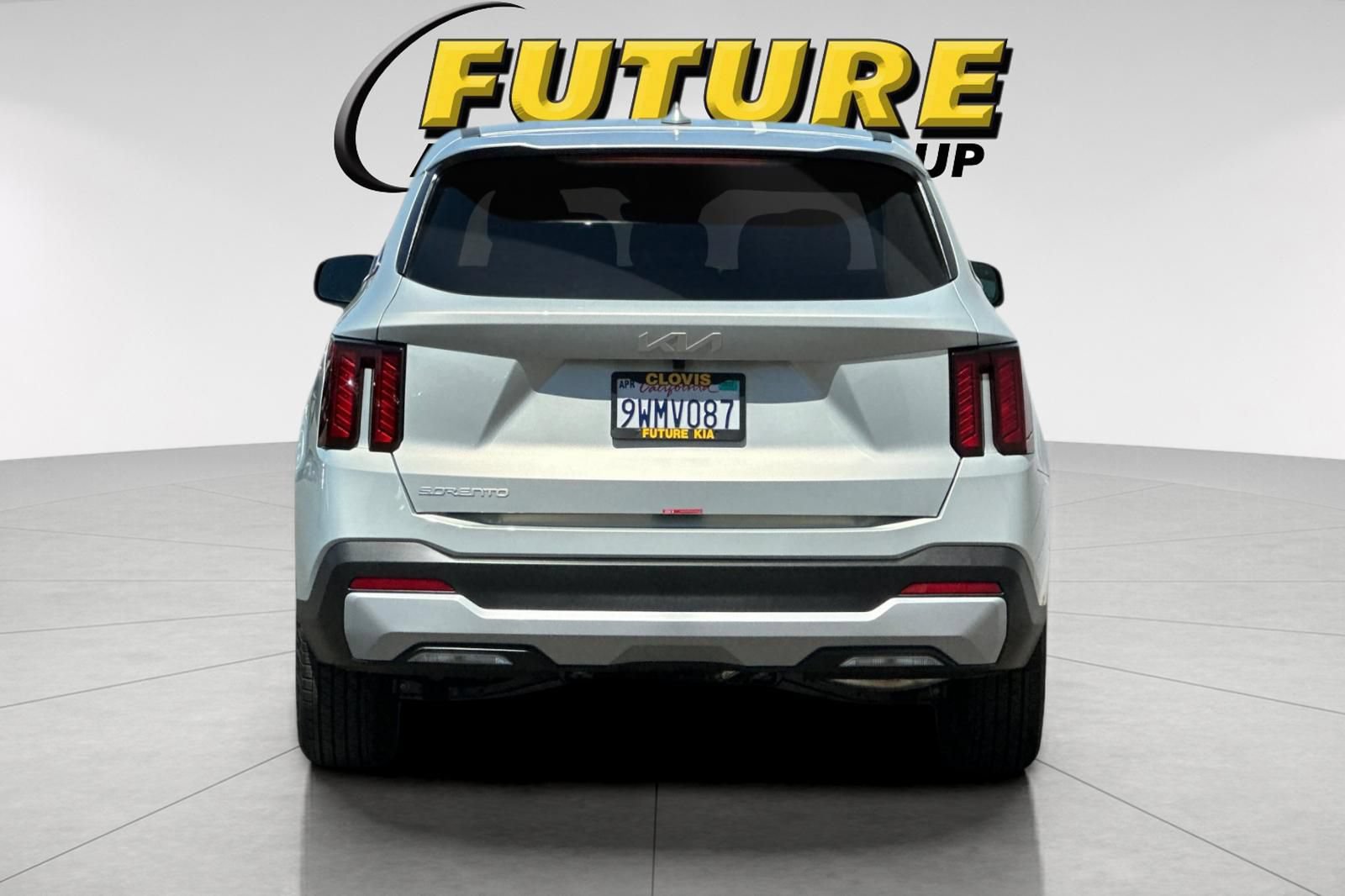 Certified 2026 Kia Sorento LX FWD image 5