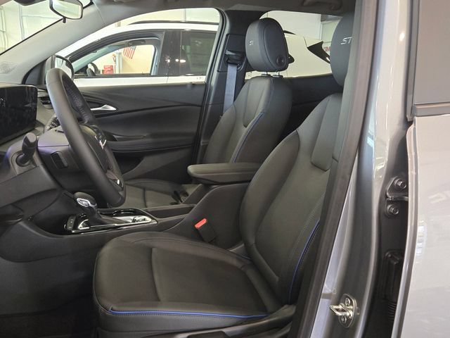 New 2026 Buick Encore GX Sport Touring FWD image 12