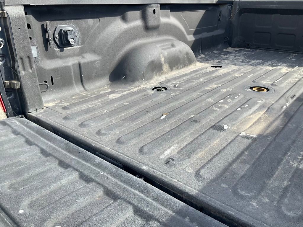 Used 2019 RAM 3500 Tradesman w/ Chrome Appearance Group image 21