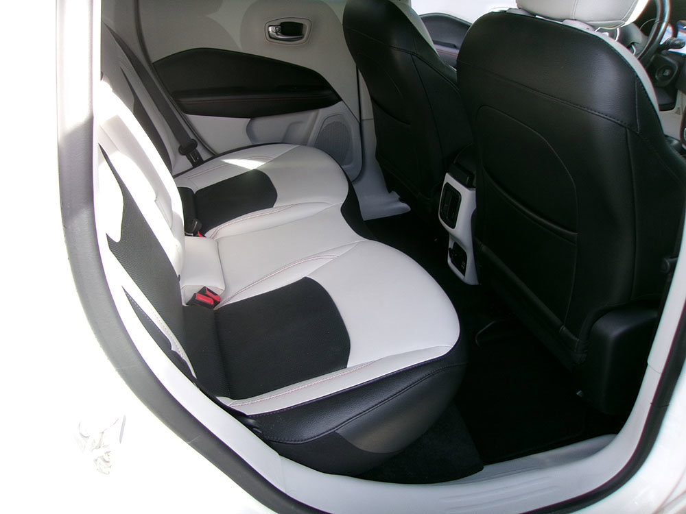 Used 2020 Jeep Compass Limited AWD/4WD image 10