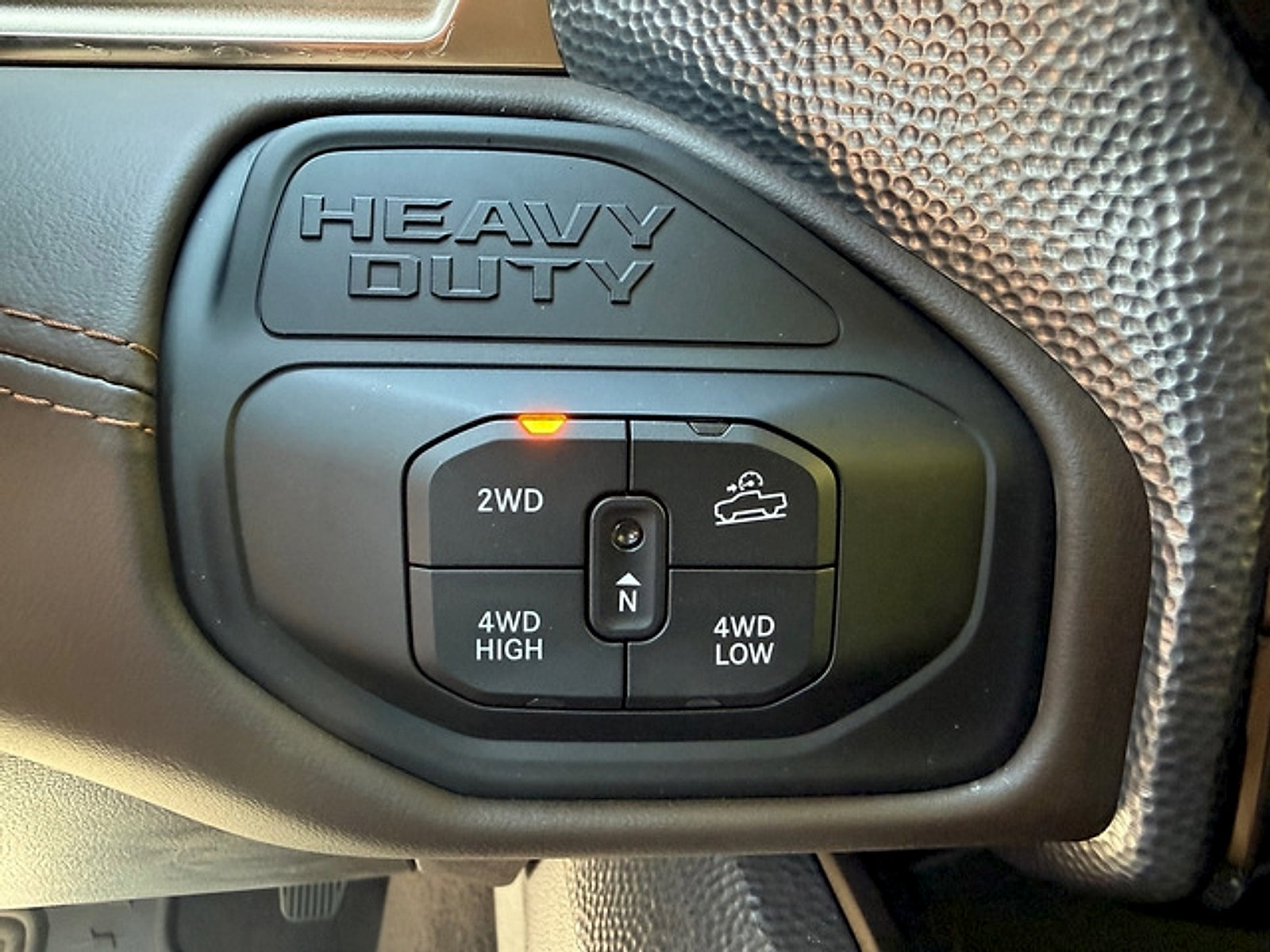 Used 2026 RAM 2500 Limited AWD/4WD image 27