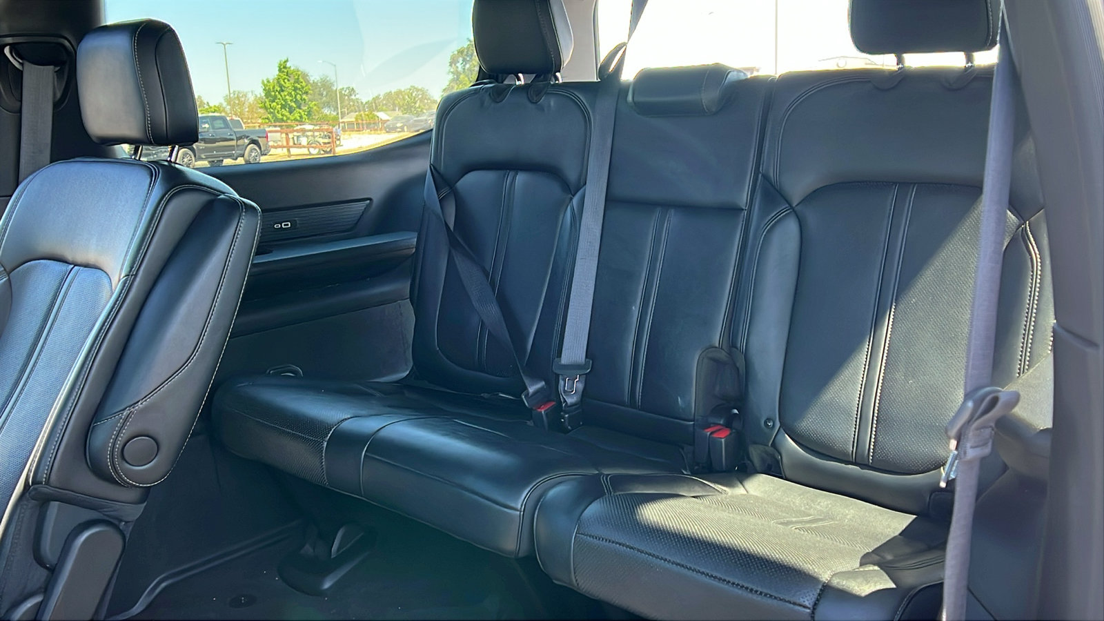 Used 2024 Jeep Wagoneer Series II AWD/4WD image 19