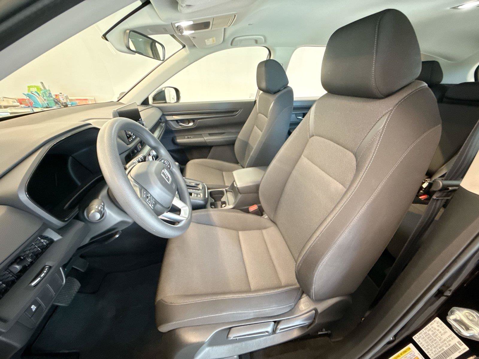 Used 2024 Honda CR-V LX image 13