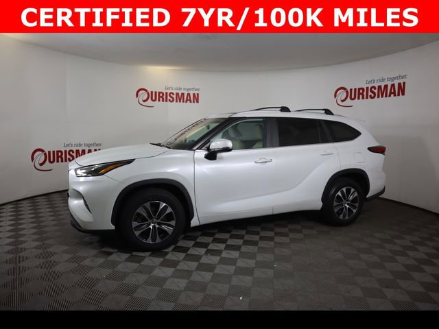 Used 2023 Toyota Highlander XLE FWD image 6