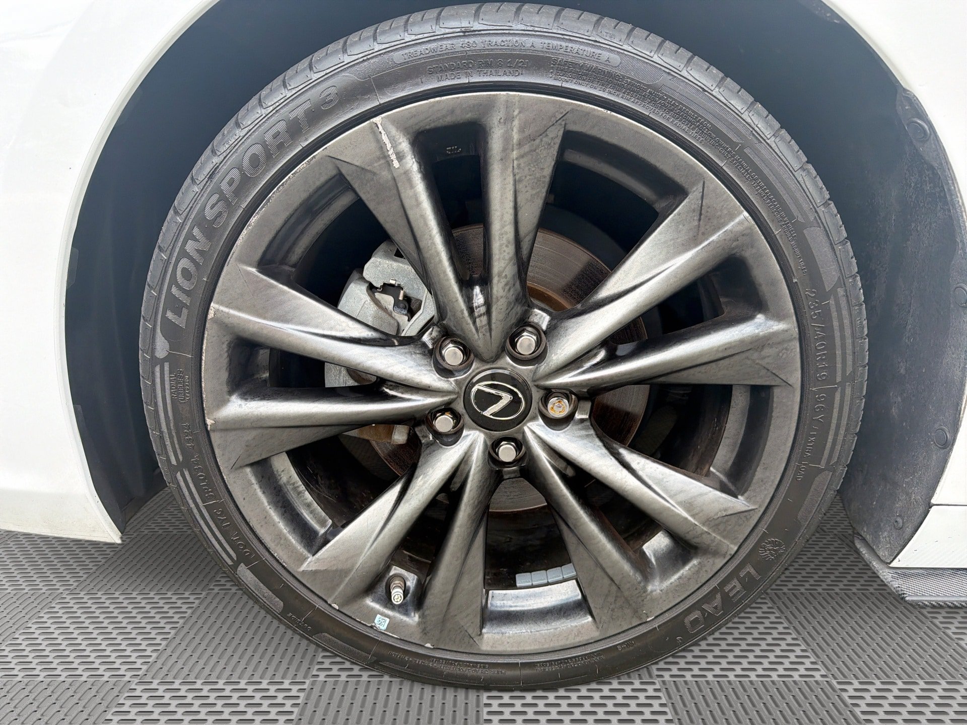 Used 2021 Lexus ES 350 F Sport w/ Accessory Package FWD image 19