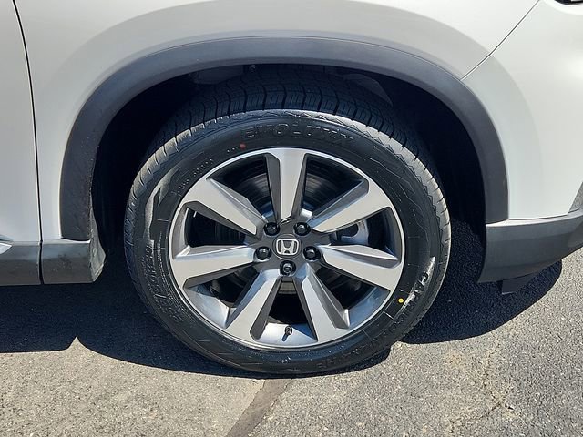 Used 2025 Honda Pilot Elite image 8