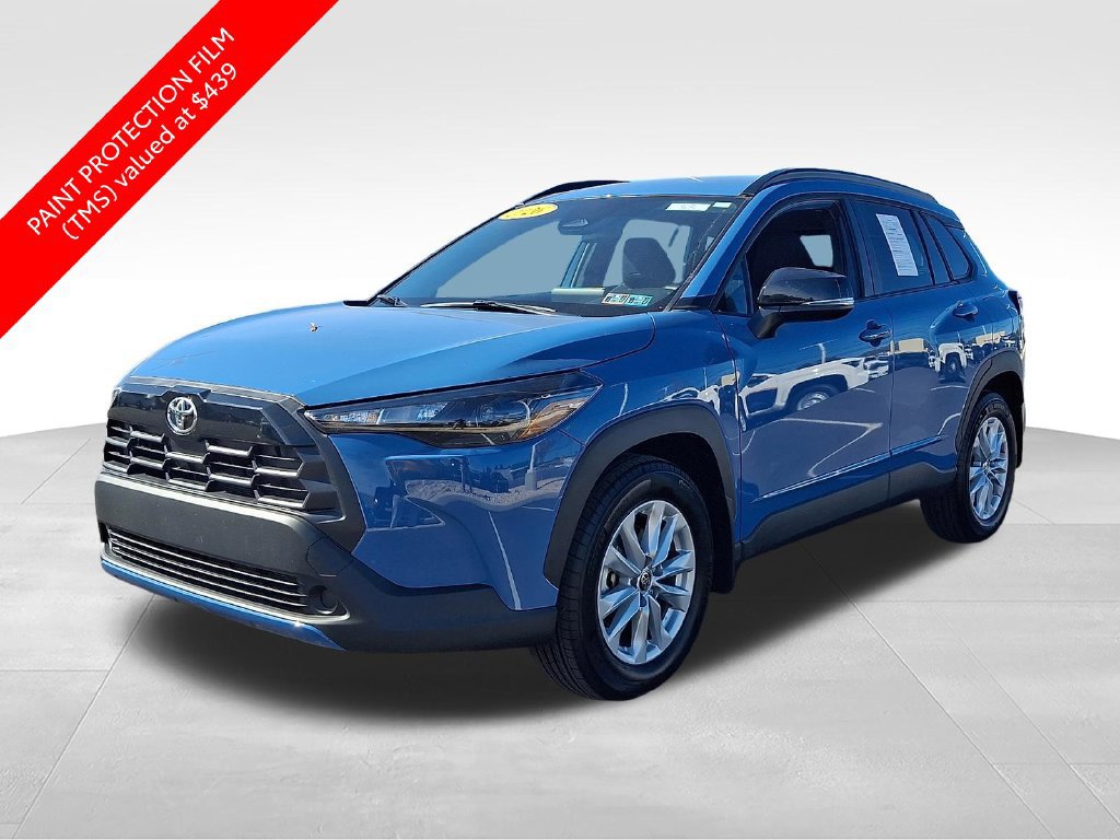 Certified 2026 Toyota Corolla Cross LE FWD image 5