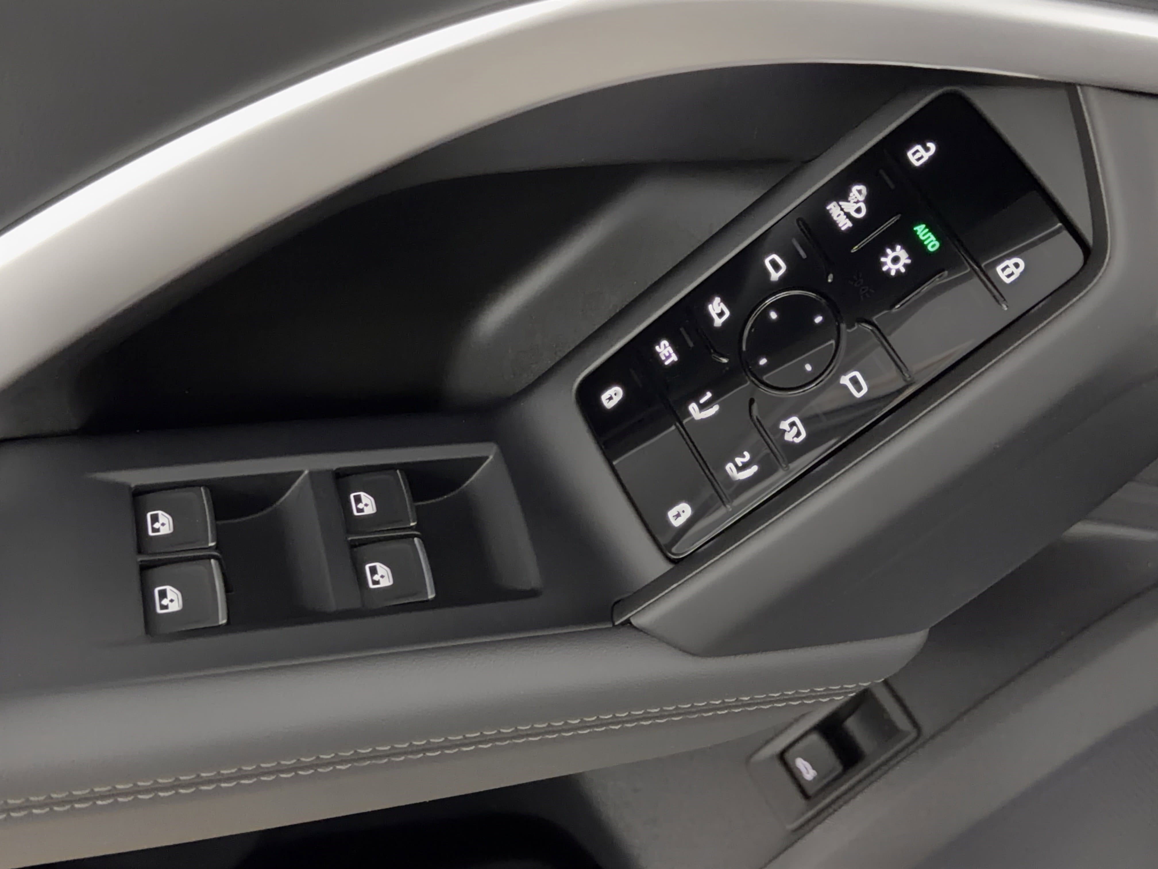 Certified 2025 Audi Q5 Premium Plus w/ Premium Plus image 15