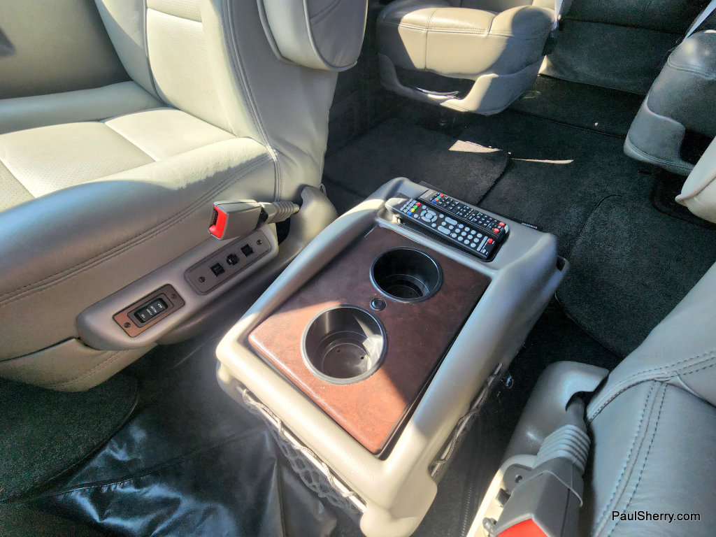 Used 2019 Chevrolet Express 2500 RWD image 42