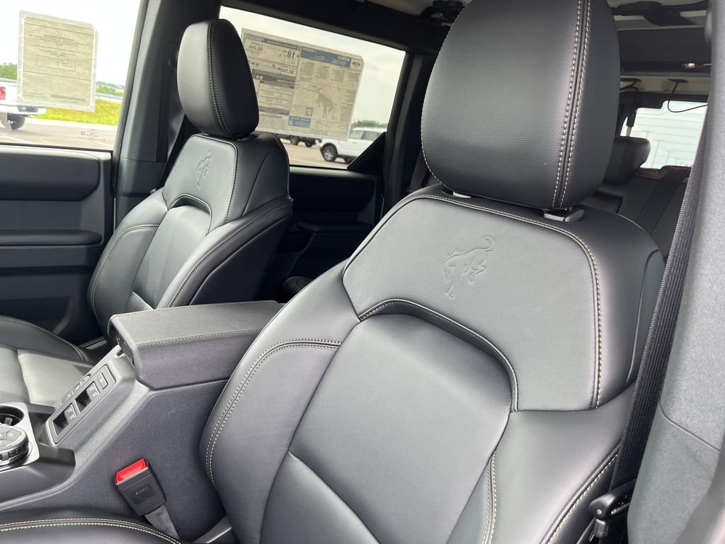 New 2026 Ford Bronco Badlands AWD/4WD image 12