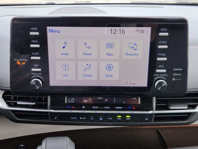 Certified 2022 Toyota Sienna XLE FWD image 12