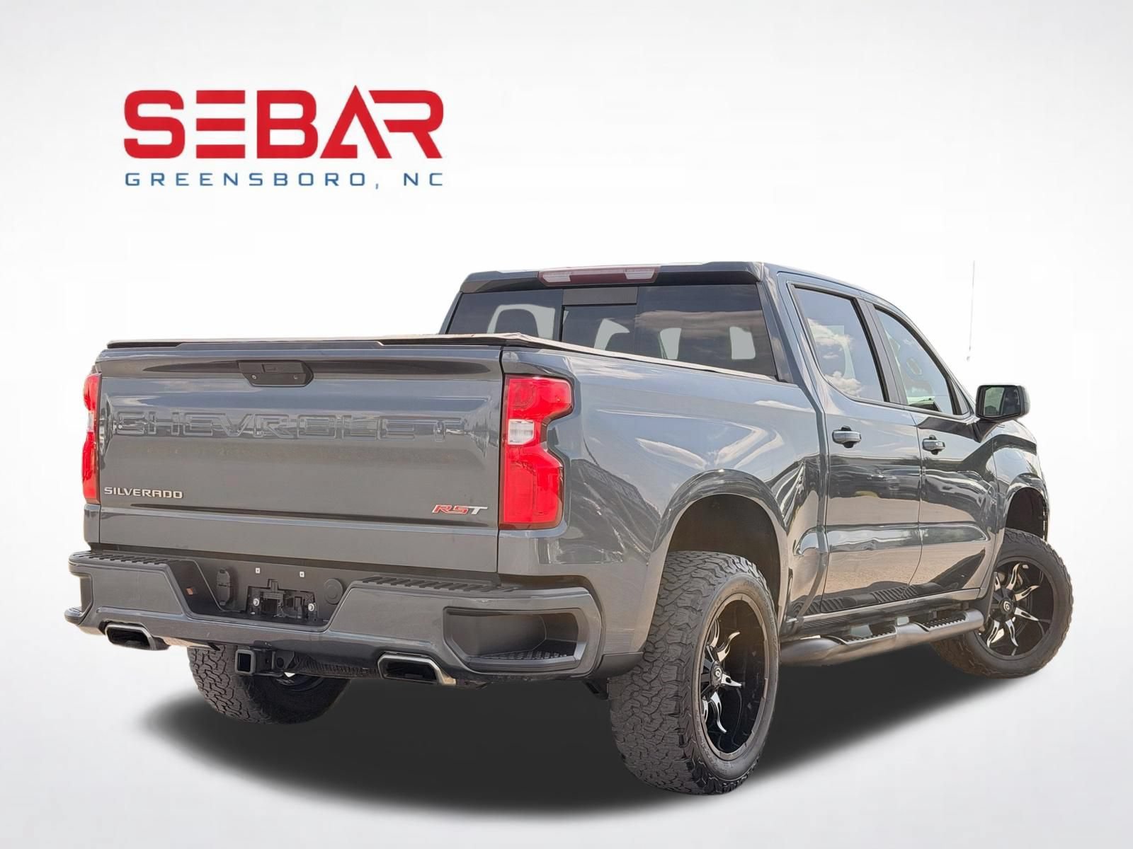 Used 2020 Chevrolet Silverado 1500 RST AWD/4WD image 3