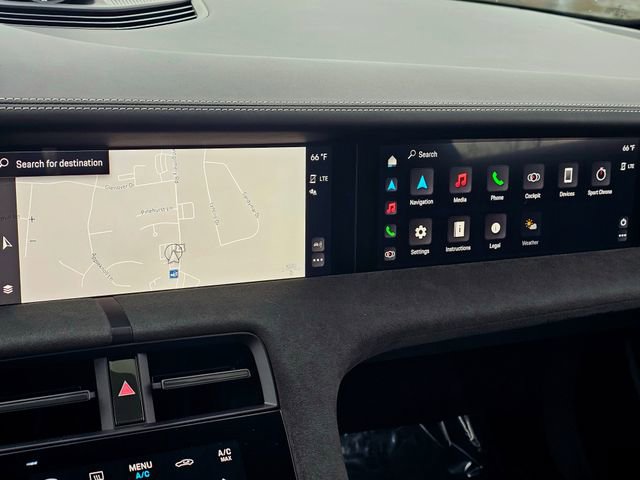 Used 2022 Porsche Taycan GTS image 40