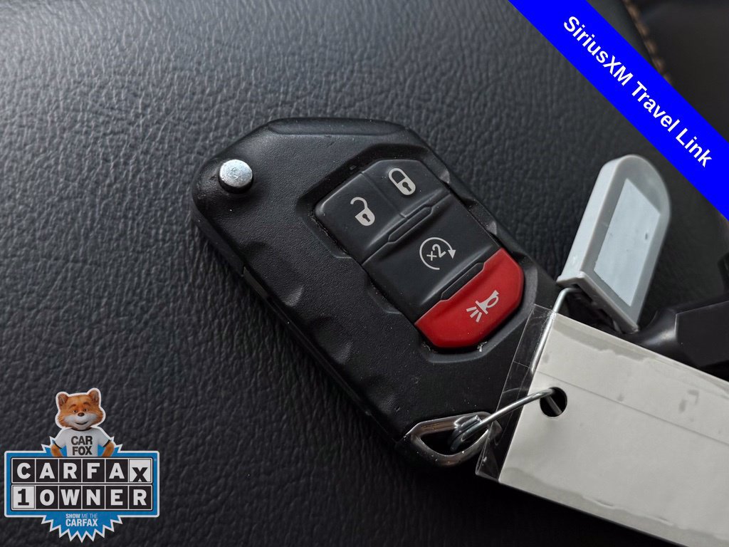 Used 2020 Jeep Wrangler Unlimited Sahara AWD/4WD image 29
