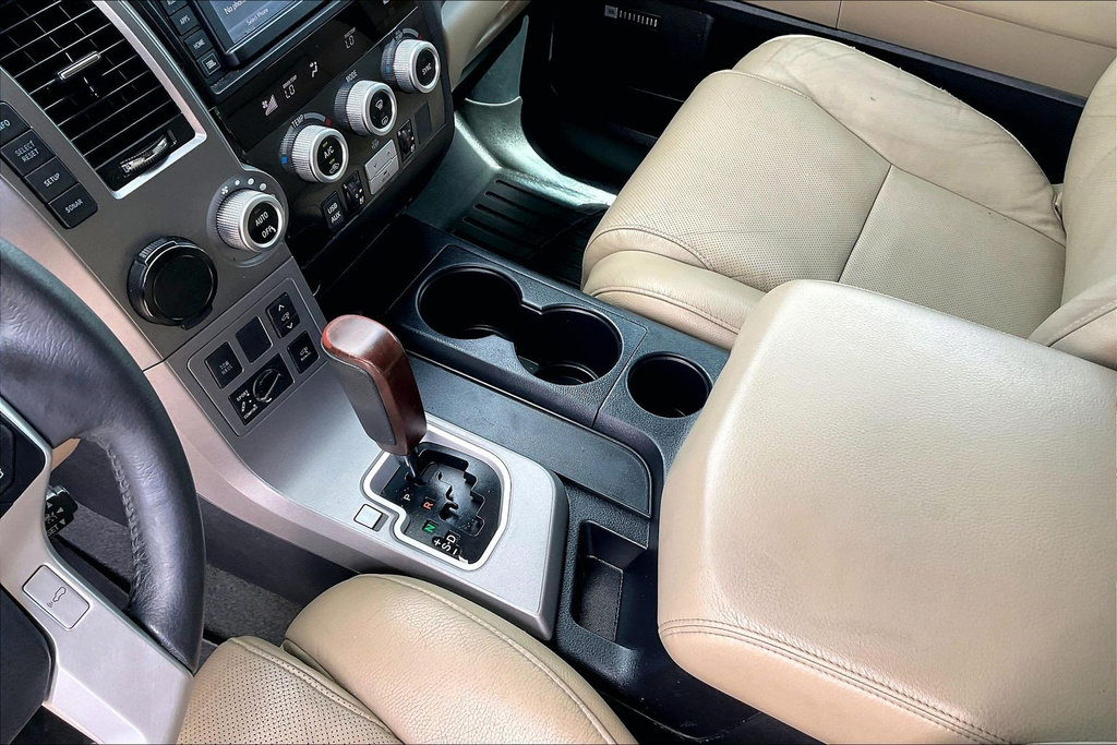 Used 2014 Toyota Sequoia Platinum RWD image 27