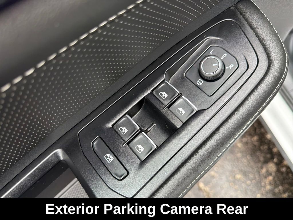 Used 2025 Volkswagen Atlas Cross Sport SEL Premium R-Line image 14