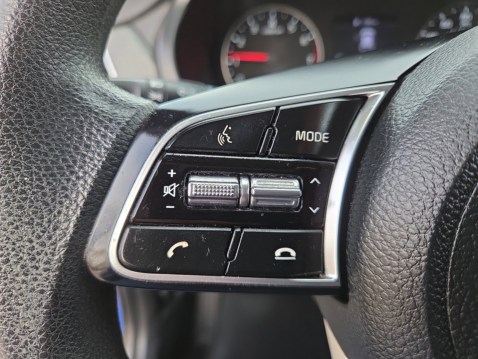 Used 2021 Kia Seltos LX image 31