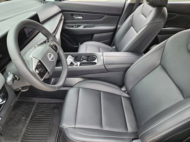 Used 2025 Nissan Murano SV image 13