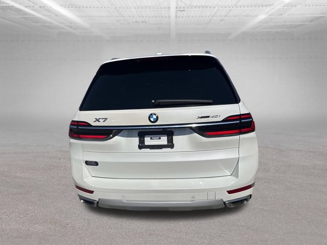 Used 2023 BMW X7 xDrive40i AWD/4WD image 6