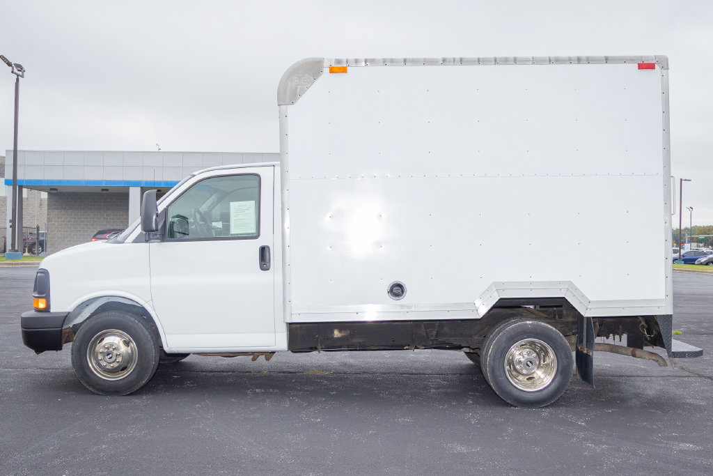 Used 2007 Chevrolet Express 3500 RWD image 4