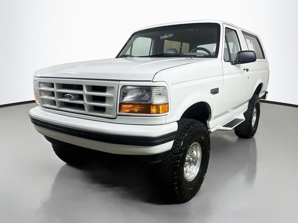 Used 1994 Ford Bronco Eddie Bauer AWD/4WD video 3
