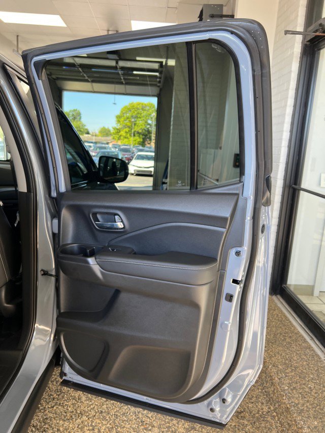 New 2026 Honda Ridgeline RTL image 16