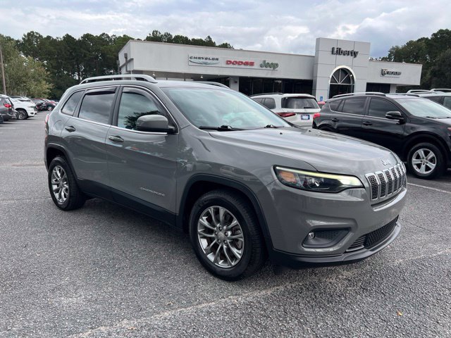 Used 2019 Jeep Cherokee Latitude Plus FWD image 1