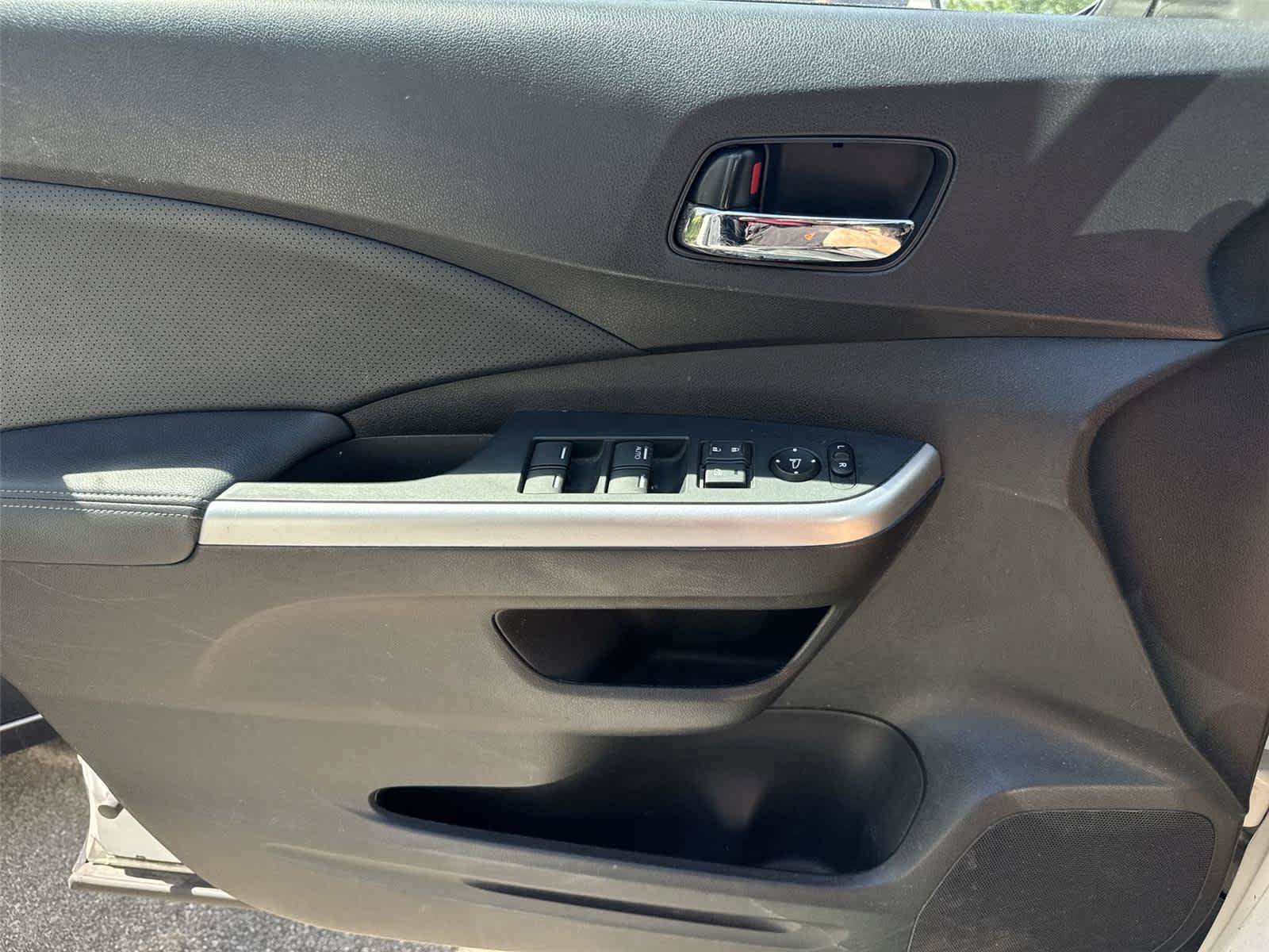 Used 2015 Honda CR-V EX-L image 33