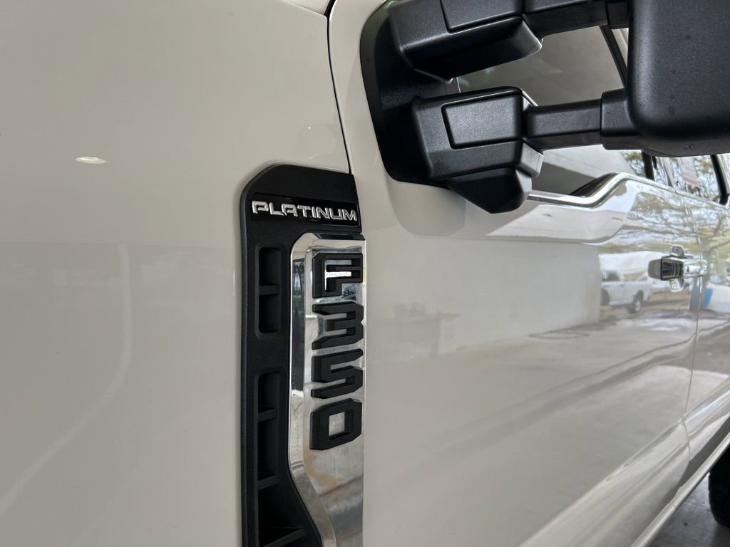 Used 2024 Ford F350 Platinum image 13