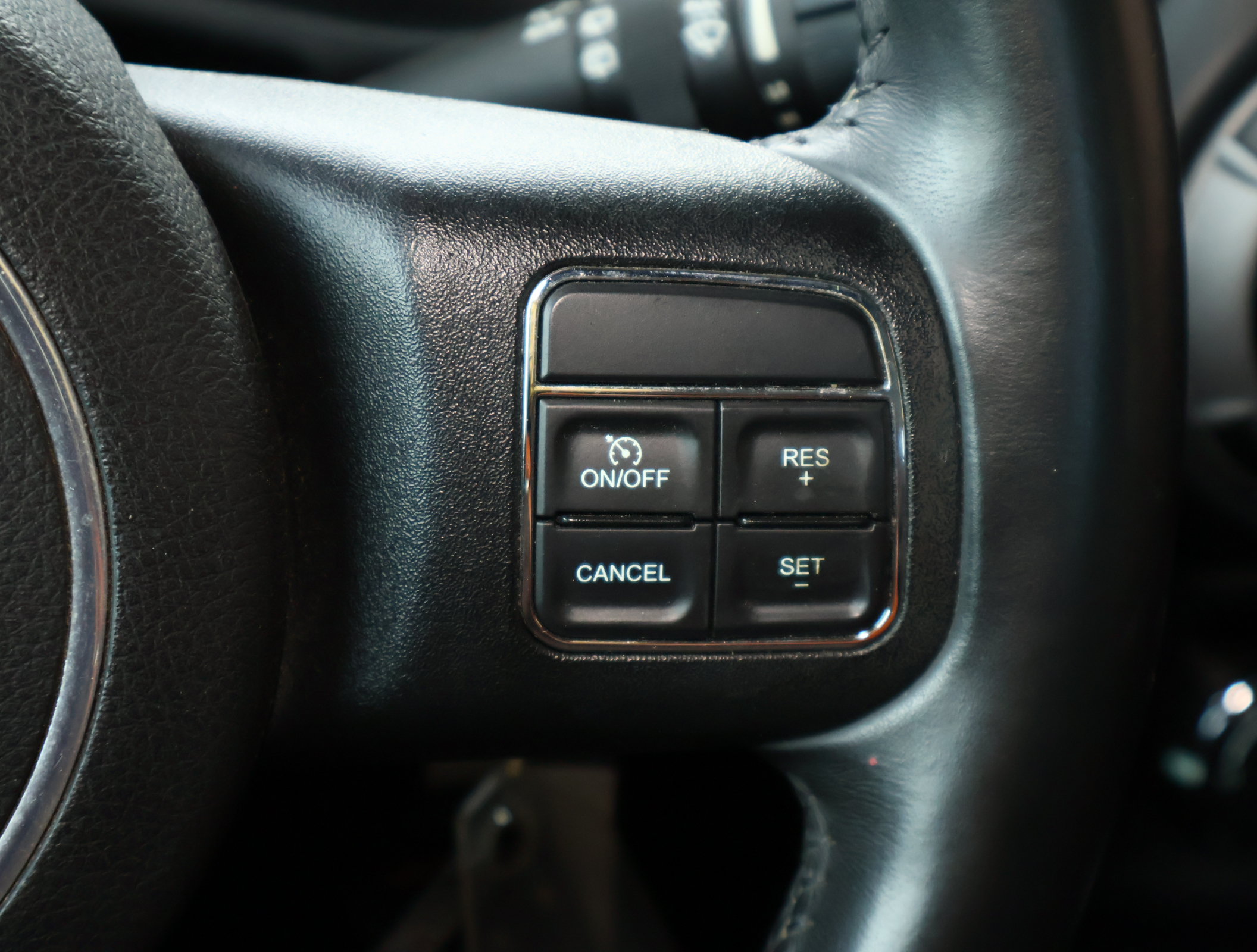 Used 2013 Jeep Wrangler Sport AWD/4WD image 11