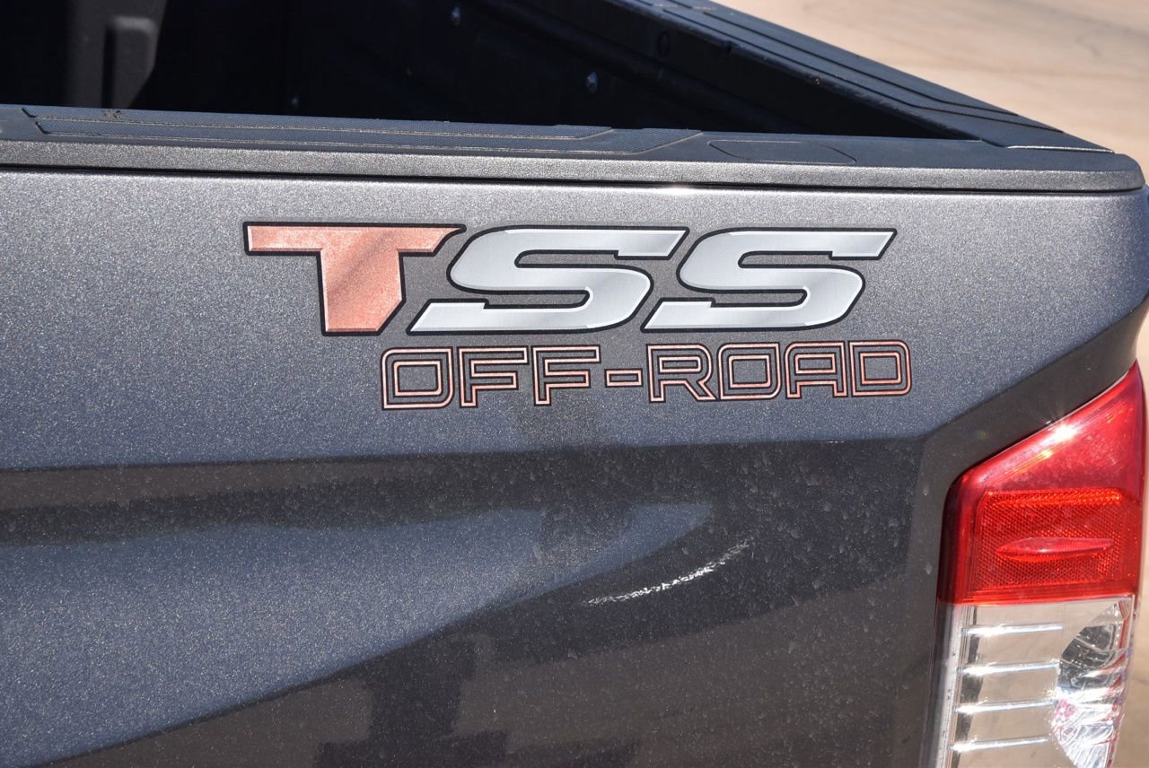 Used 2019 Toyota Tundra SR5 w/ SR5 Upgrade Package image 13