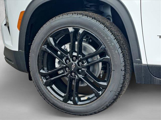 New 2027 Chevrolet Traverse LT FWD image 10