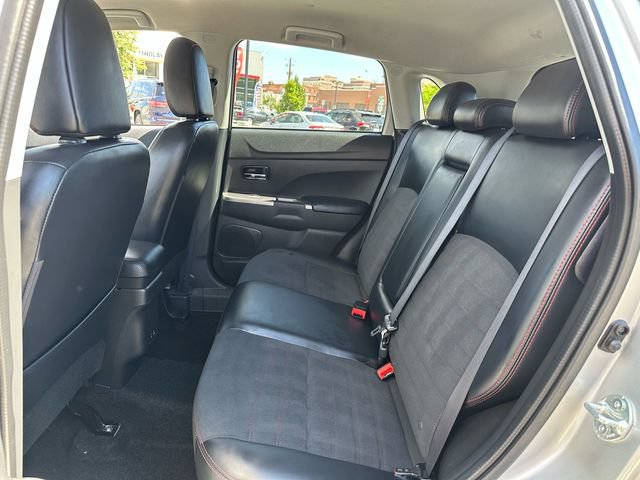 Used 2024 Mitsubishi Outlander Sport SE AWD/4WD image 27