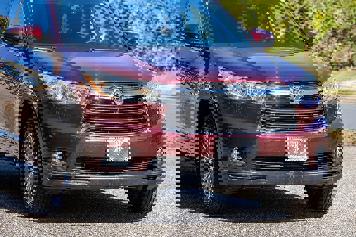 Used 2015 Toyota Highlander XLE image 5