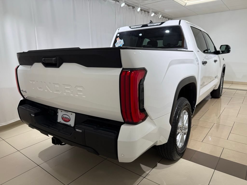 Used 2024 Toyota Tundra SR5 w/ SR5 Convenience Package AWD/4WD image 4