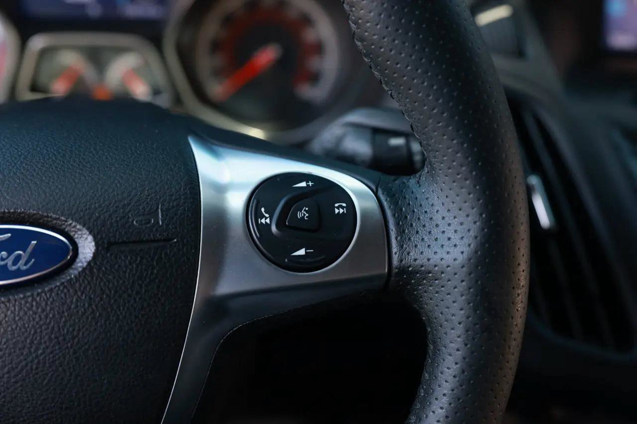 Used 2014 Ford Focus ST image 28