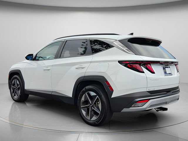 Certified 2025 Hyundai Tucson SEL FWD image 6